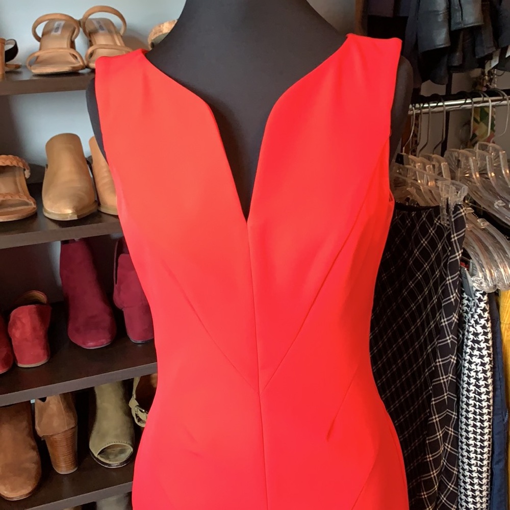 Dress - Picture 2 of 6